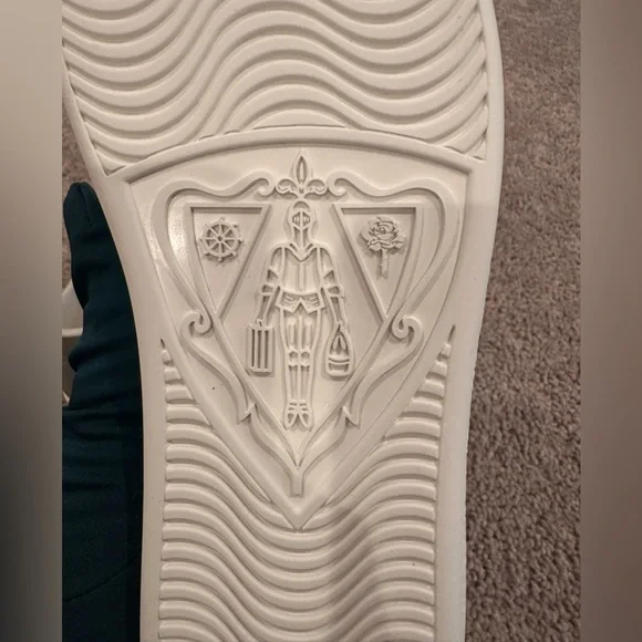 Gucci ACE Classic White Leather Sneakers BRAND NEW - Picture 7 of 11